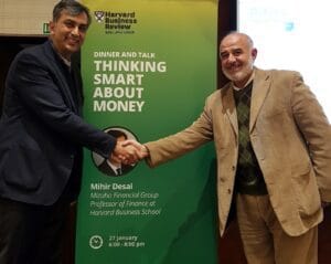 الدكتور احمد السيد عمر