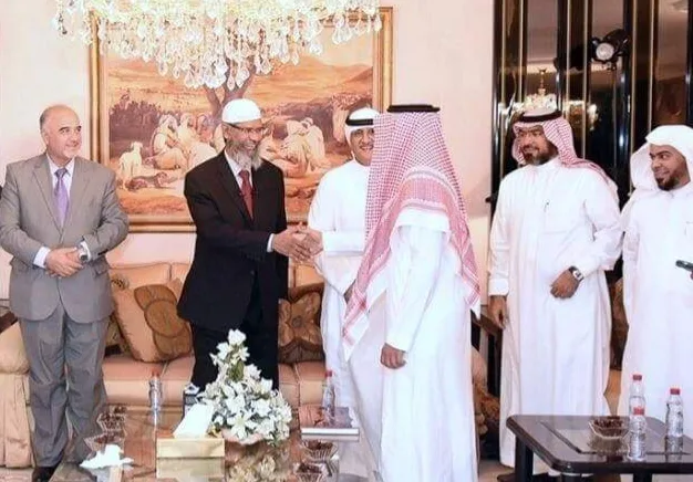 الدكتور احمد السيد عمر