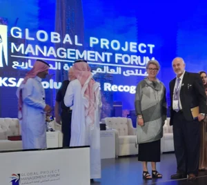 الدكتور احمد السيد عمر